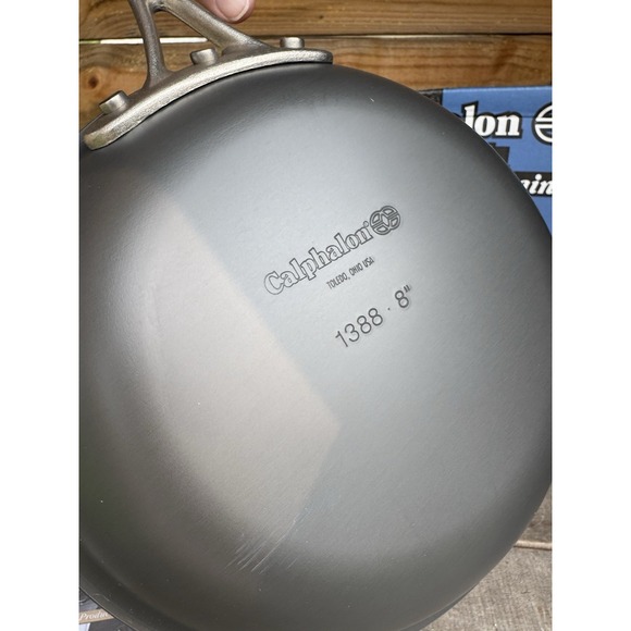 Calphalon Classic 1388 8 In. Omelet Frying Pan Skillet Stainless Steel - Picture 4 of 16